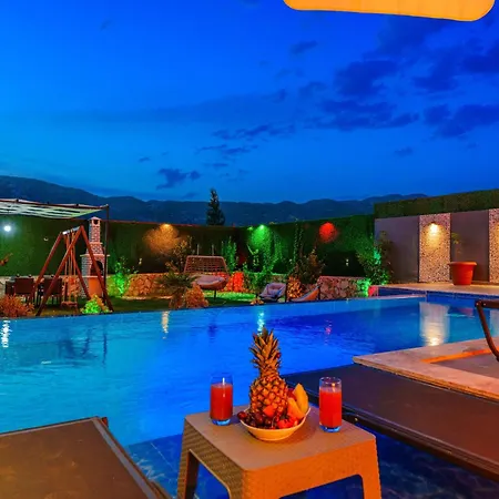 Aramis Kaş